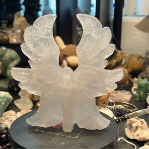 Clear quartz angel